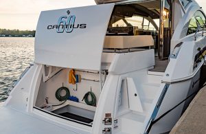Cruisers Yachts - 60 Cantius