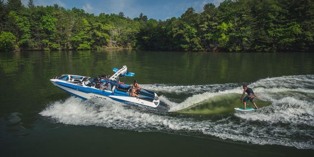 Axis Boats - A22